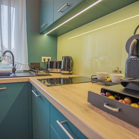 Viktoria Apartman Gyula Esterno foto