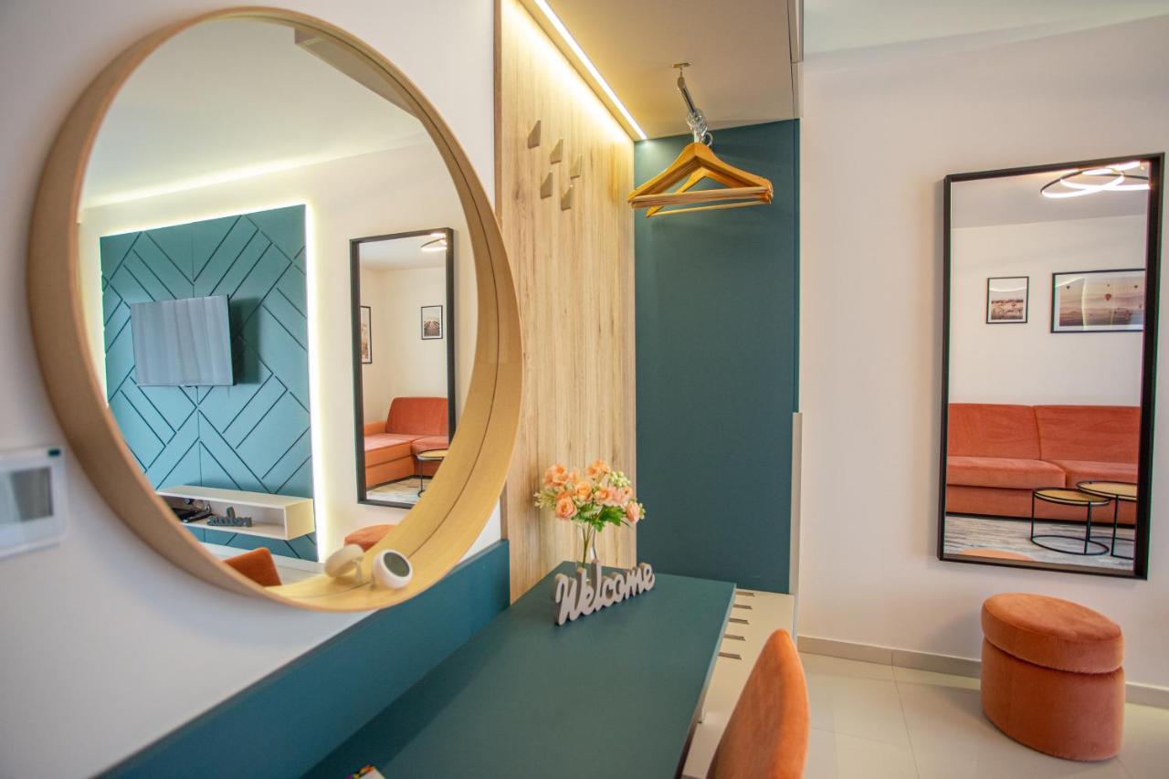 Viktoria Apartman Gyula Esterno foto